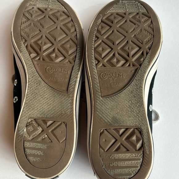 Converse unisex Black Low-Top Classic Low Profile Sneakers Sz W 11 (Men’s 10) - Picture 4 of 7